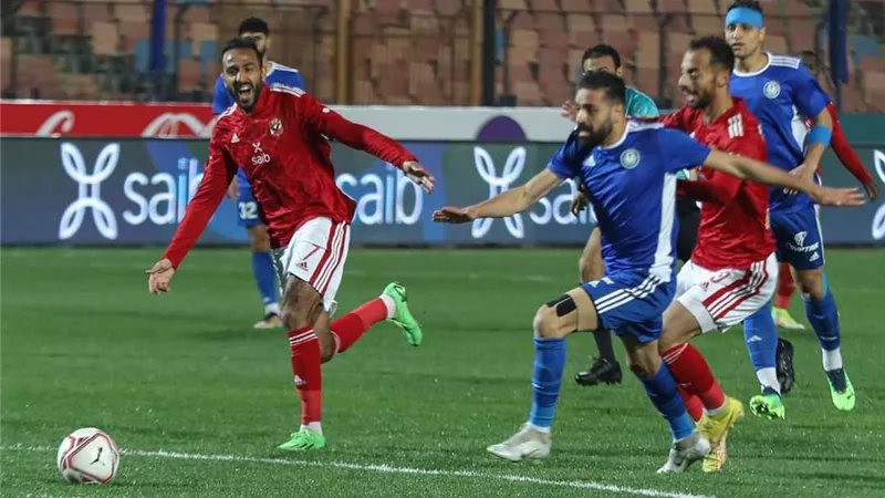 فرج عامر  :
