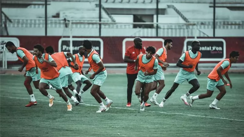 الأهلى يستعيد ثنائي الفريق قبل مباراة بيراميدز