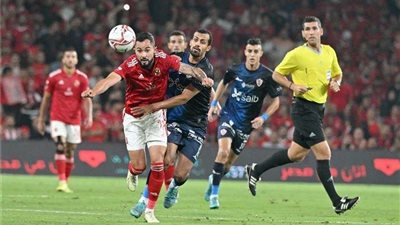 قبل موقعة القمة 125 .. ماذا قدم الأهلي والزمالك في الدوري المصري؟