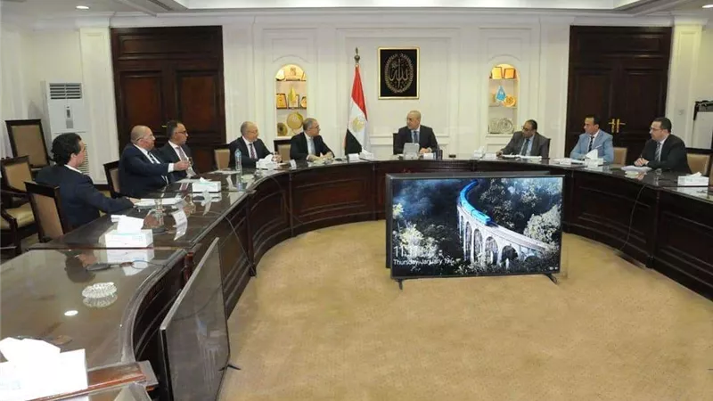 «الجزار» يناقش التحديات التي تواجه قطاع التطوير العقاري