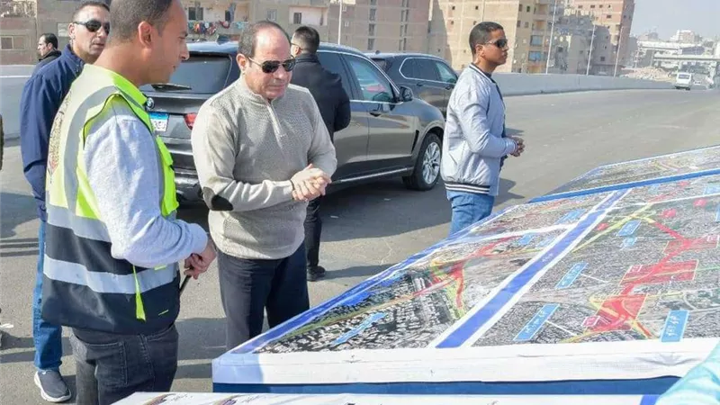 بالصور| الرئيس السيسي يتفقد مشروعات المحاور والطرق بمحافظة الجيزة