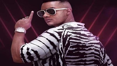 محمد رمضان يثير الجدل مرة أخرى من طائرة..والجمهور يعلق: تانى