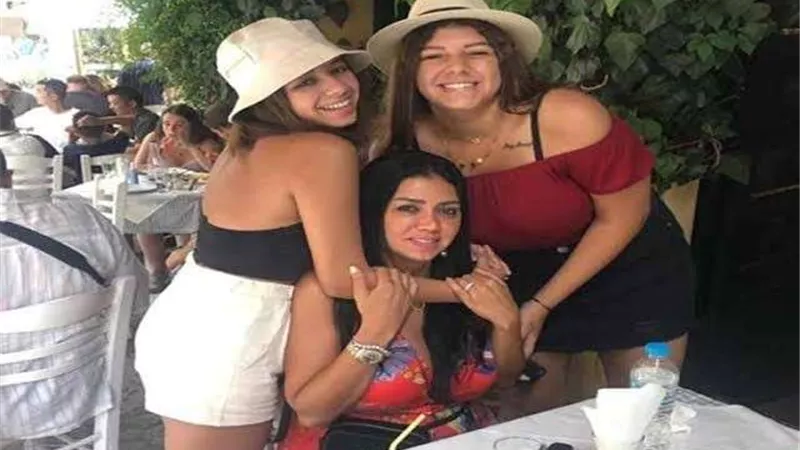 على أنغام 