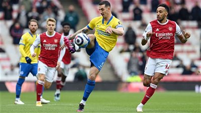 بسبب أرسنال.. لاعب برايتون يضغط على إدارة الفريق من أجل الرحيل