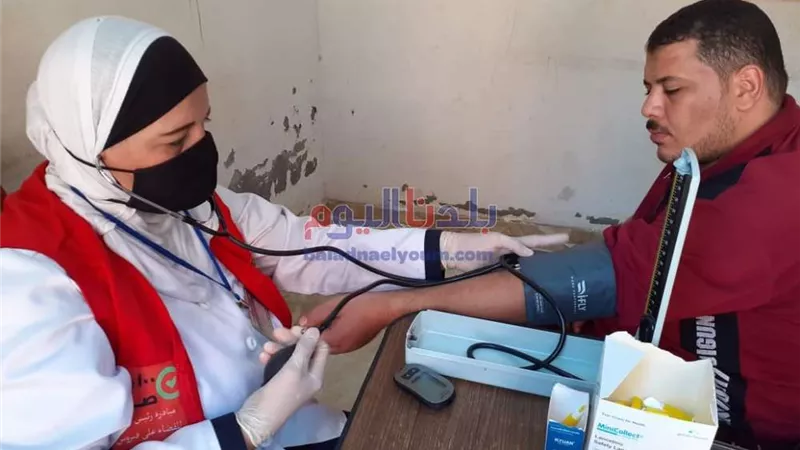 محافظ البحيرة: الكشف على 367 ألف مواطن للحد من مخاطر الأمراض المزمنة