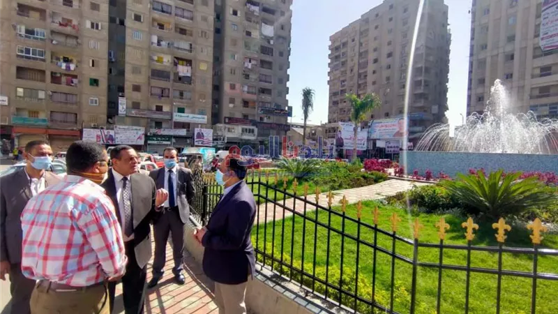 محافظ البحيرة يتفقد أعمال تطوير شوارع وميادين دمنهور