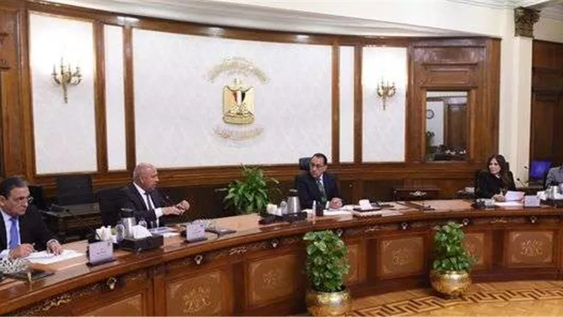 النقل: جار التعاقد على منظومة التاكسى الذكي