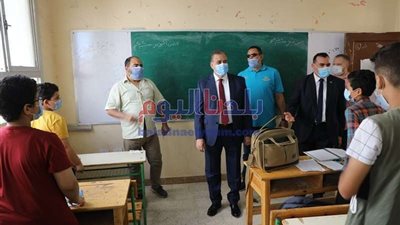 سكرتير عام مساعد المنوفية يشهد فاعليات جلسة محاكاة لبرلمان طلائع الشباب