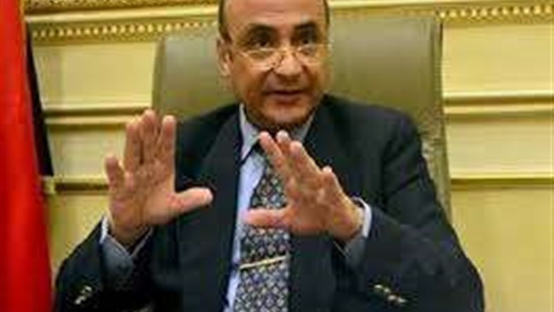 وزير العدل يمنح 243