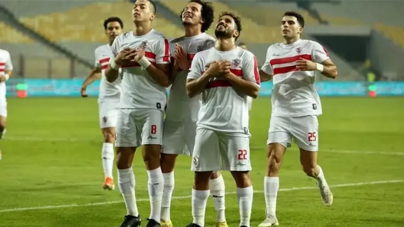 الاتحاد الأفريقي يجري تعديلا على حكام مواجهة الزمالك وبلوزداد الجزائري