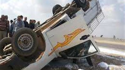 مصرع 3 أشخاص وإصابة آخرين بحادث إنقلاب سيارة بالمنيا
