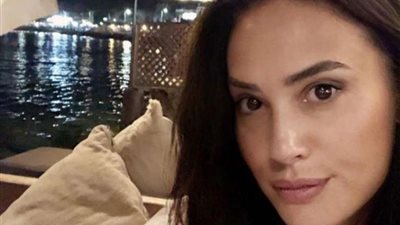 هند صبري توجه رسالة هامة لمتابعيها.. شاهد