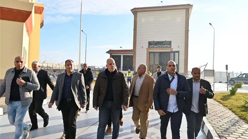 «سويلم» يوجه بعمل خطة متكاملة للاستفادة من خبرات الفنيين والمهندسين