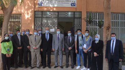 رئيس جامعة بنها يتفقد الدراسة بكليات الطب البيطري والزراعة بمشتهر
