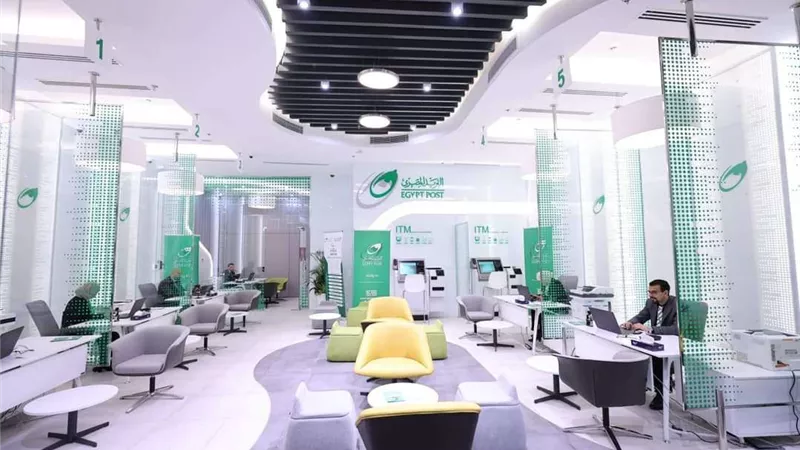 وزير الاتصالات يفتتح مكتبي بريد «البرلمان» و«مول العرب» بعد تجهيزهما بأحدث الأنظمة