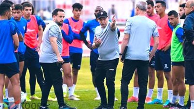 بعد الخسارة من فاركو..  كواليس جلسة فيريرا مع لاعبي الزمالك قبل مران اليوم