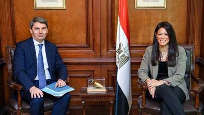 مباحثات للتوسع في آليات تمويل القطاع الخاص وبرامج تحفيز الصناعات الخضراء