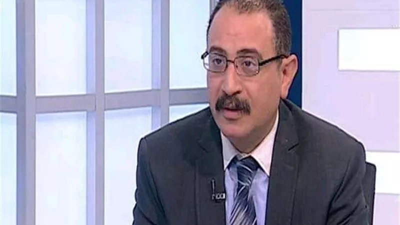 الدكتور طارق فهمي يؤكد حرص مصر على أن يكون العالم بعيدا عن الصراعات