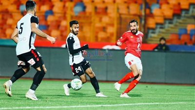 بث مباشر.. مباراة الأهلي وطلائع الجيش بالدوري المصري