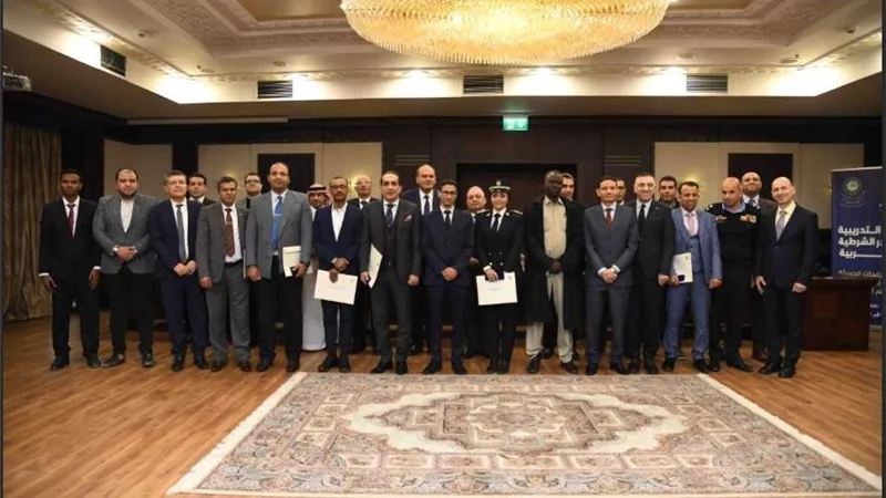 يمثلون 11 دولة.. «الداخلية» تختتم دورة تدريبية للكوادر الشرطية العربية