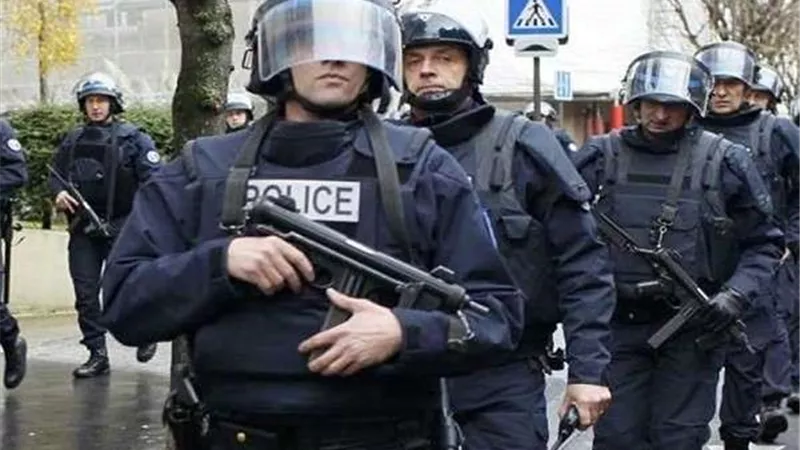 تحرك عاجل من فرنسا بعد حادث نيس الإرهابي