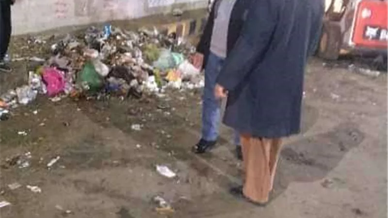 محافظ الشرقية يوجه بتكثيف أعمال النظافة ورفع الإشغالات بمحيط المدارس