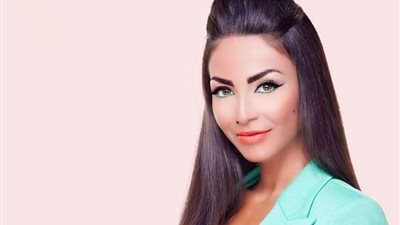 دوللي شاهين تنسحب من لجنة تحكيم ملكة جمال مصر
