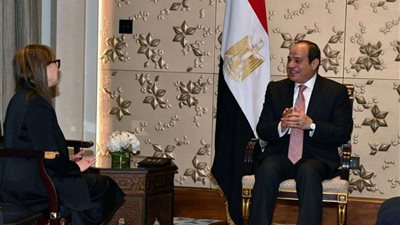 الرئيس السيسي يلتقي نجلاء بودن رئيسة وزراء تونس بدبي لبحث العلاقات