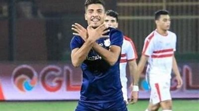 محمد شريف يكشف سبب تفضيله الأهلي عن الزمالك.. ورأيه في كارتيرون
