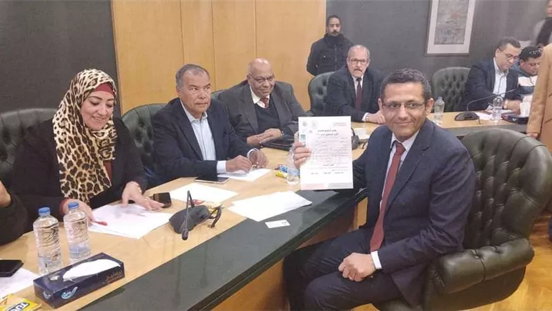 قبل غلق باب الترشح بساعات قليلة.. خالد البلشي مرشح على مقعد نقيب الصحفيين