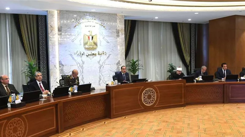 رئيس الوزراء يثمن مشاركة الرئيس السيسي بالقمة الحكومية: ناجحة بكل المقاييس