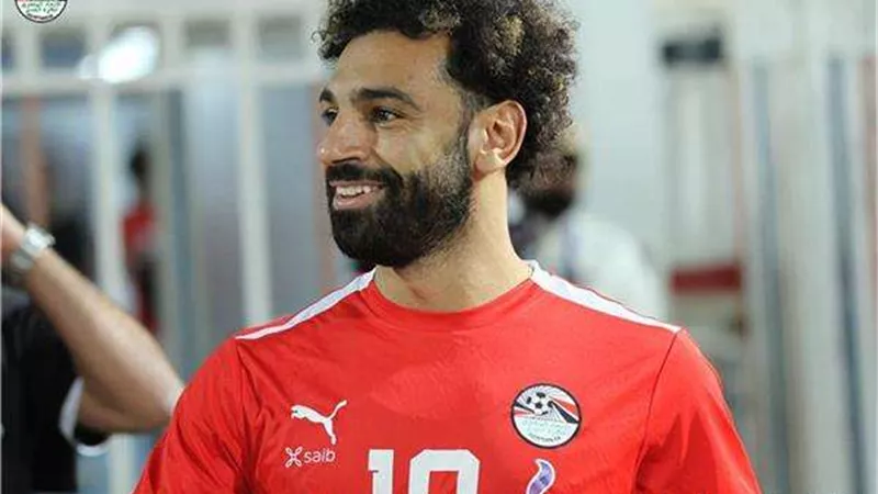 أفريقيا منبع المواهب..الكاف يتغزل في محمد صلاح