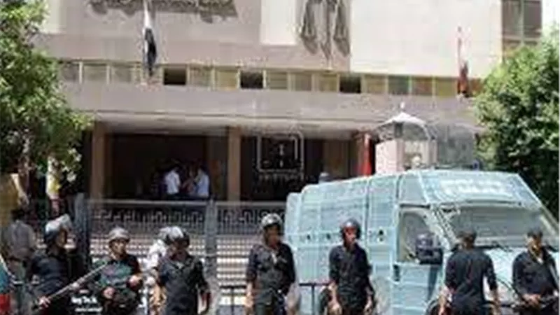 جنايات الزقازيق تحكم بالسجن 40 عاما على قاتل زوجته