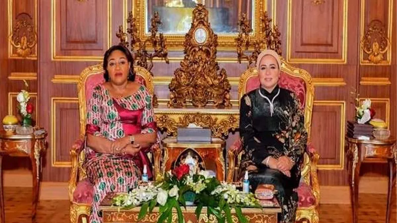 قرينة السيسى تستقبل زوجة رئيس الكونغو الديمقراطية