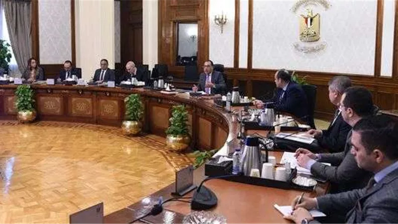 مدبولي يتابع الموقف التنفيذي  لتوفير الأراضي الصناعية على مستوى الجمهورية