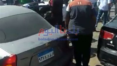 مصرع شخصين وإصابة 13 آخرين إثر انفجار إطار سيارة بالمنيا