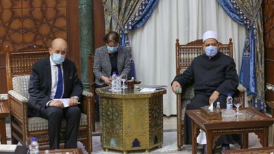 شيخ الأزهر لوزير الخارجية الفرنسي: ليس لدينا وقت ولا رفاهية