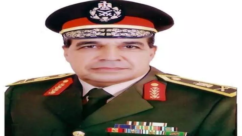 وزير الإنتاج الحربي يدلي بصوته الانتخابي بمصر الجديدة