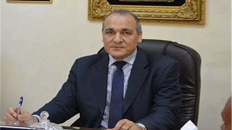 وكيل التعليم بالقاهرة يدلى بصوته فى انتخابات مجلس النواب 2020