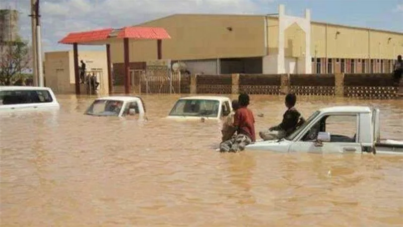 لتفادي غرق السيارة.. نصائح هامة أثناء القيادة تحت الأمطار