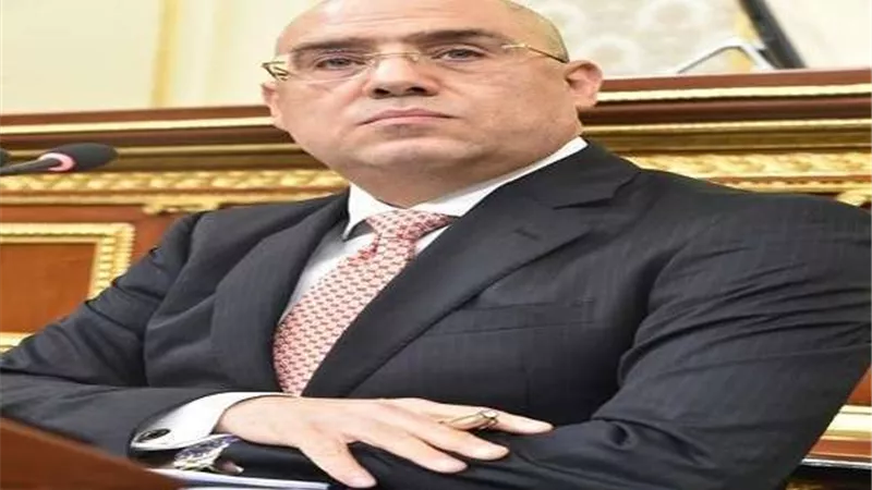 وزير الإسكان يشهد تجربة تجميع المياه بالجزر الوسطى لاستيعاب مياه الأمطار