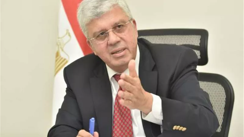 التعليم العالي: زيادة مرتبات أساتذة الجامعات ضمن خطة الوزارة المستقبلية