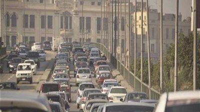 النشرة المرورية: كثافات متحركة على الطرق والمحاور في القاهرة