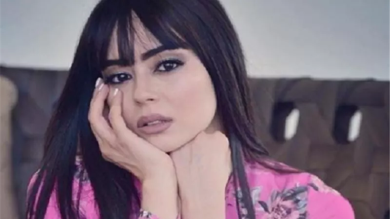 ممثلة تونسية تشعل السوشيال ميديا بعدما أعلنت عن حملها من دون زواج
