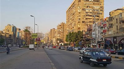 النشرة المرورية.. انتظام حركة سير السيارات بالقاهرة والجيزة