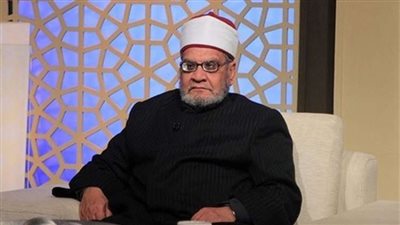 الذهب السبب.. أحمد كريمة ينفعل يهدد بالانسحاب بعد مشادة مع داعية إسلامي