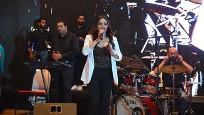 القصة الكاملة للنصب على الفنانة ياسمين نيازي