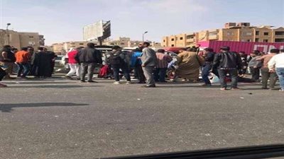 مصرع طفلة رضيعة وإصابة 3 من أسرتها في حادث مروع بطريق أسيوط
