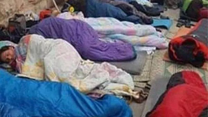 شاهد.. مظاهرات حاشدة لإسقاط نتنياهو واشتباكات مع شرطة تل أبيب