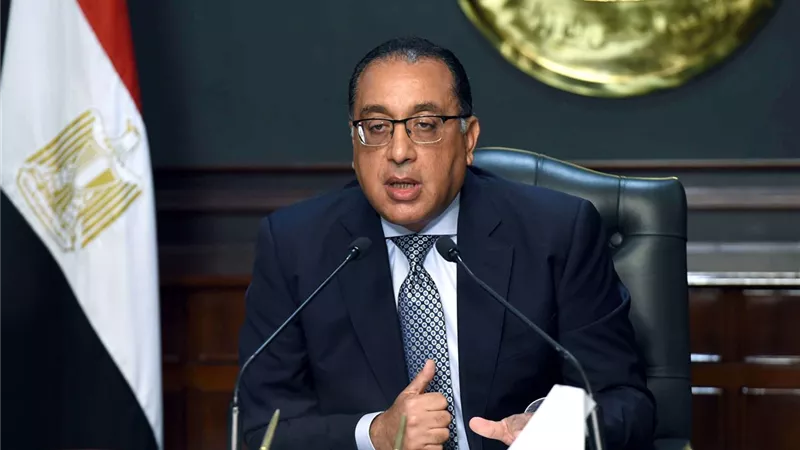 مدبولي: تم ضخ استثمارات بتكلفة 18 مليار جنيه بقطاع الصرف الصحي في شمال سيناء